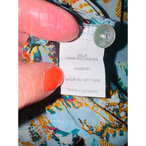 Olive Hill Floral Button Down Blouse M Multicolor Lightweight Boho India Office - Picture 7 of 9